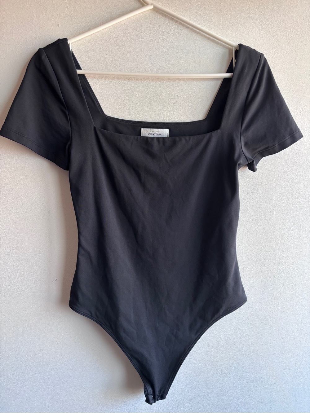 Aritzia Babaton Contour Black Square Neck Bodysuit Size M